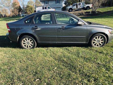 2011 Volvo S40 - cars & trucks - by owner - vehicle automotive sale for sale in Xenia, OH