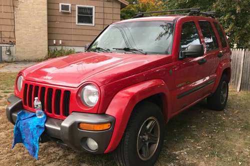 2004 Jeep Liberty 4x4 - cars & trucks - by owner - vehicle... for sale in Westford, MA