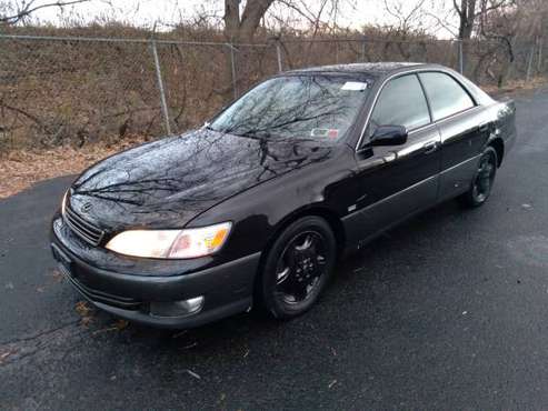 2000 Lexus es300 - cars & trucks - by dealer - vehicle automotive sale for sale in Rochester , NY