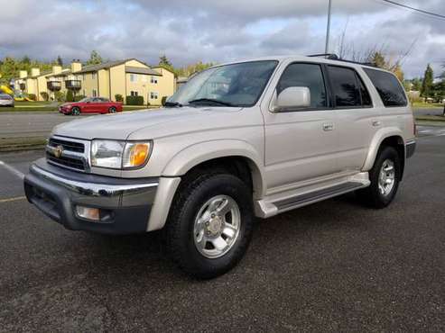 2000 TOYOTA 4RUNNER SR5 4X4..LEATHER..1 OWNER...GREAT CONDITION..! -... for sale in Lynnwood, WA