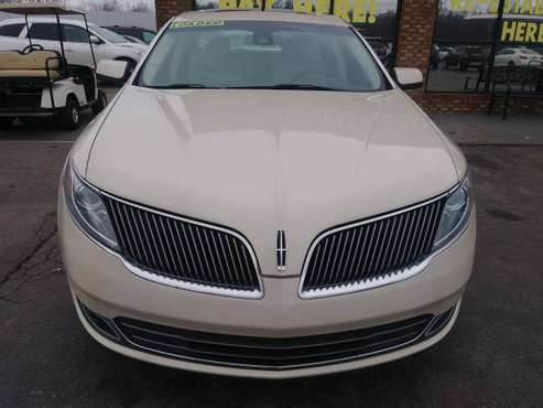2014 LINCOLN MKS FWD - cars & trucks - by dealer - vehicle... for sale in Mount Morris, MI