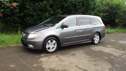 2011 Honda Odyssey Touring - Great Car-Fax, Loaded w/ options - cars... for sale in Cumming, GA