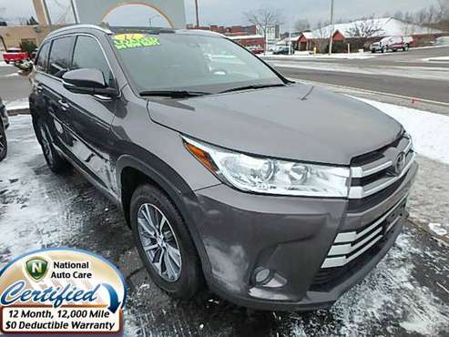 2017 Toyota Highlander XLE AWD - cars & trucks - by dealer - vehicle... for sale in Marquette, MI