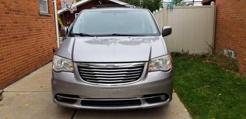 2013 Chrysler Town and Country - cars & trucks - by owner - vehicle... for sale in Dearborn Heights, MI