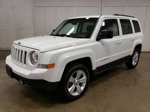 2014 Jeep Patriot Latitude 2 4L 4Cyl 4x4 - - by dealer for sale in Lake In The Hills, IL