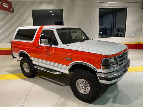 1993 Ford Bronco XLT 5.8L 4WD - cars & trucks - by owner - vehicle... for sale in Potdam, NY