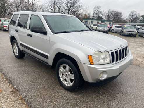 2005 JEEP GRAND CHEROKEE 4X4 - cars & trucks - by dealer - vehicle... for sale in Indianapolis, IN