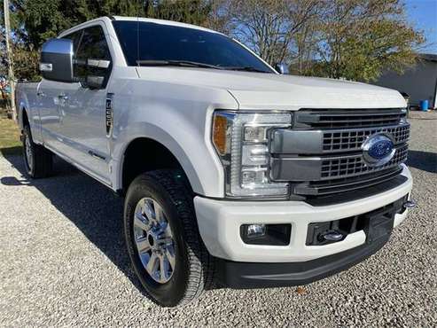 2017 Ford F-250SD Platinum - cars & trucks - by dealer - vehicle... for sale in Chillicothe, OH