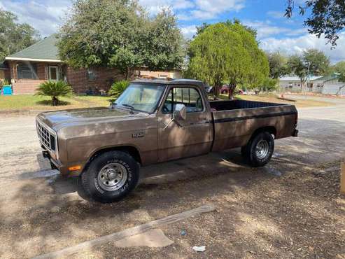 Testing waters 1985 dodge D-150 project truck - cars & trucks - by... for sale in Three Rivers, TX