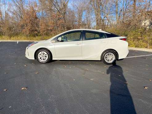 2017 TOYOTA PRIUS HYBRID**28,000 MILES**1 OWNER CLEAN CARFAX**53... for sale in O Fallon, MO