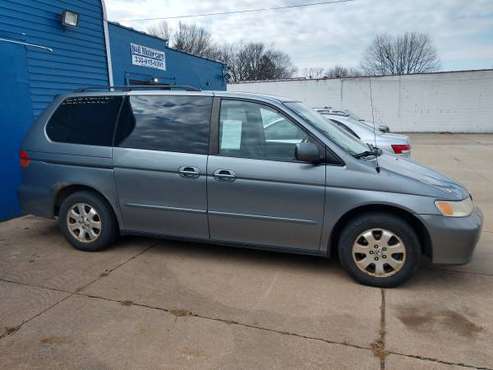 2002 Honda Odyssey - cars & trucks - by dealer - vehicle automotive... for sale in Akron, OH