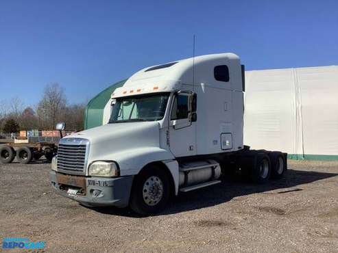 2005 FREIGHTLINER CENTURY CLASS S/T Semi (1208) - cars & trucks - by... for sale in Ortonville, MI