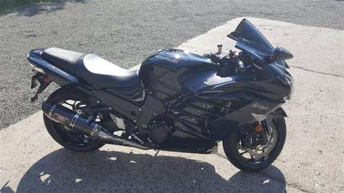 2011 Kawasaki Ninja ZX-14 ONE OWNER!!! with only 423 Miles for sale in Yonkers, NY