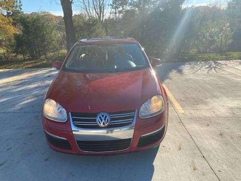 2010 Volkswagen - cars & trucks - by owner - vehicle automotive sale for sale in Monroe, NC