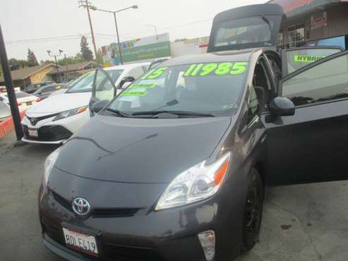 2015 TOYOTA PRIUS - cars & trucks - by dealer - vehicle automotive... for sale in Modesto, CA
