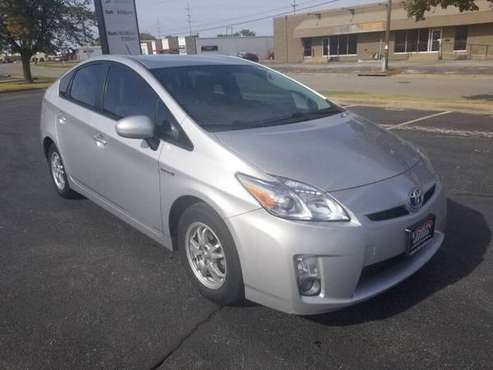 2011 Toytoa Prius IV Great Gas Mileage - Leather w/NAV & Back-up!!!... for sale in Tulsa, OK