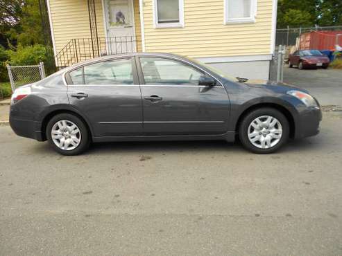 2009 NISSAN ALTIMA 2.5 S,4cyl, (520-185) for sale in New Bedford, MA