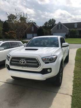 2017 Toyota Tacoma TRD Sport 4wd - Low Mileage for sale in Wilmington, NC