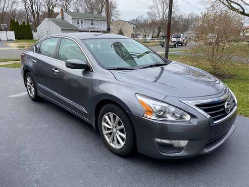2015 Nissan Altima S - cars & trucks - by owner - vehicle automotive... for sale in Middletown, NJ