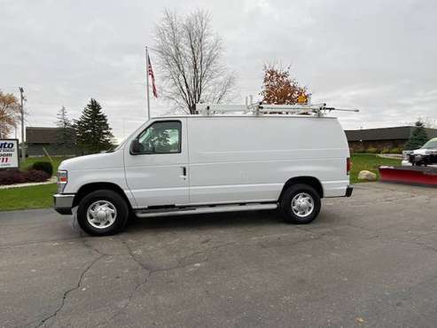 2013 Ford E-250 Econoline Cargo Van ***INCLUDES LADDER RACK****** -... for sale in Swartz Creek,MI, MI
