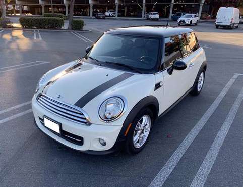 2013 Mini Cooper Hardtop - cars & trucks - by owner - vehicle... for sale in Los Angeles, CA