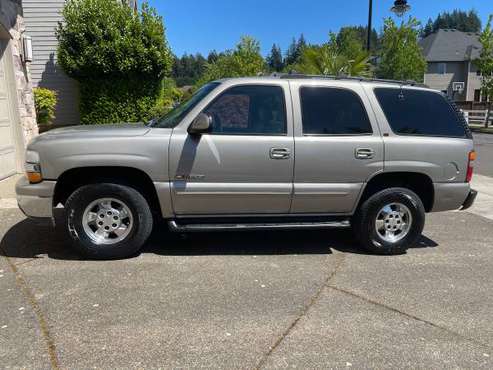 2001 Chevrolet Tahoe LT 2nd Owner 3rd Row Seating 4WD - cars & for sale in Portland, OR