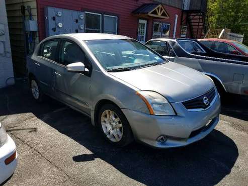 2010 Nissan Sentra/newer looking body style/no rust no dents for sale in Montgomery, NY