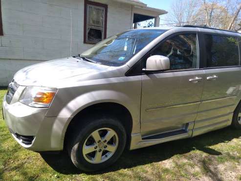 Mobility Van for Handicapped Driver for sale in Bartonsville, PA