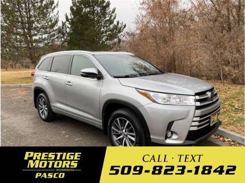 *2017* *Toyota* *Highlander* *XLE Sport Utility 4D* - cars & trucks... for sale in Pasco, WA
