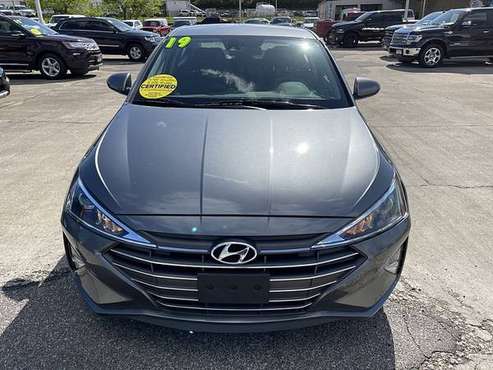 2019 Hyundai Elantra 4d Sedan Limited - - by dealer for sale in Cincinnati, OH