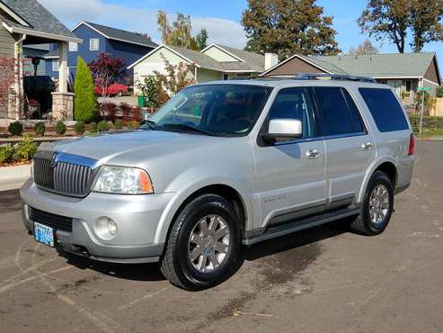 2003 Lincoln Navigator 4x4 have all receipts upgraded well maintained for sale in Gaston, OR