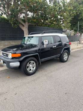 2007 Toyota FJ Cruiser 2WD - - by dealer - vehicle for sale in Los Angeles, CA