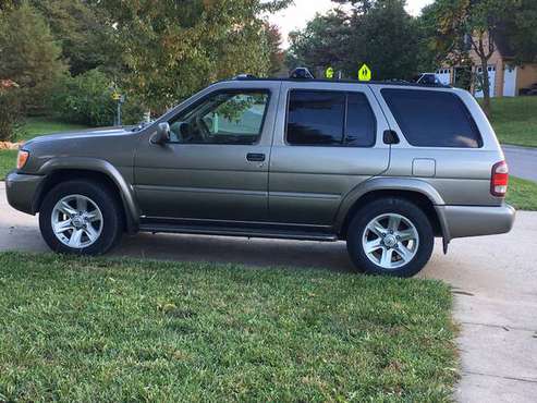 2003 Nissan Pathfinder for sale in Shawnee, MO