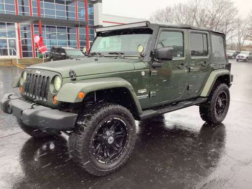 Sharp! 2007 Jeep Wrangler Sahara! Lifted 4x4! Finance Now! - cars &... for sale in Ortonville, MI