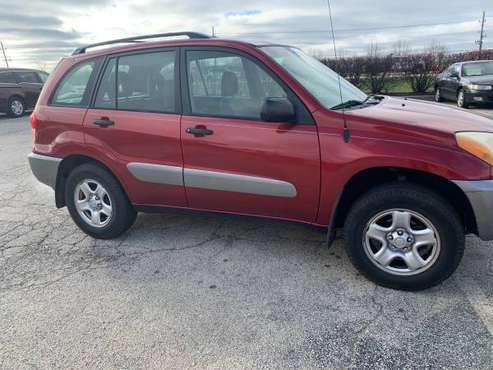 2003 Toyota RAV4 5speed - cars & trucks - by owner - vehicle... for sale in Chicago, IL