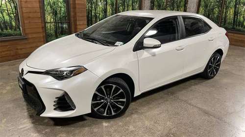 2018 Toyota Corolla SE Sedan - - by dealer - vehicle for sale in Beaverton, OR