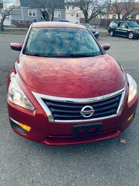 2014 Nissan Altima S - cars & trucks - by owner - vehicle automotive... for sale in Medford, MA