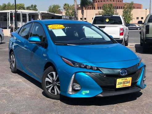 2017 Toyota Prius $2000 Down Payment Easy Financing! Credito Facil for sale in Santa Ana, CA