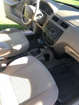 2006 Ford Focus ZX4 S Sedan 4D - cars & trucks - by owner - vehicle... for sale in West Bend, WI