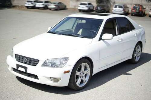 2004 Lexus IS IS300 Sedan White Color Automatic Leather Clean Title for sale in Sunnyvale, CA