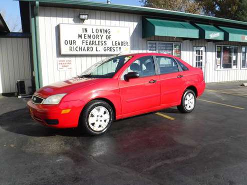 2006 ford focus 700$ down free tv - cars & trucks - by dealer -... for sale in Loves Park, IL