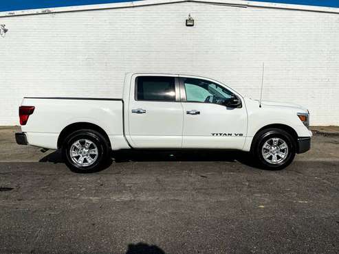 Nissan Titan 4x4 Truck Crew Cab Pickup Trucks Low Miles Bluetooth... for sale in Knoxville, TN