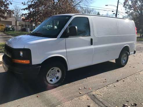 2011 Chevy express cargo van 2500 140,000 miles original - cars &... for sale in Silver Spring, District Of Columbia