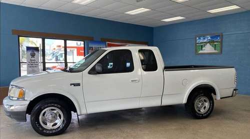 2000 *FORD *F-150 XL *ONLY 46K MILES* LIKE NEW *5 SPEED MANUAL TRANS... for sale in Port Saint Lucie, FL