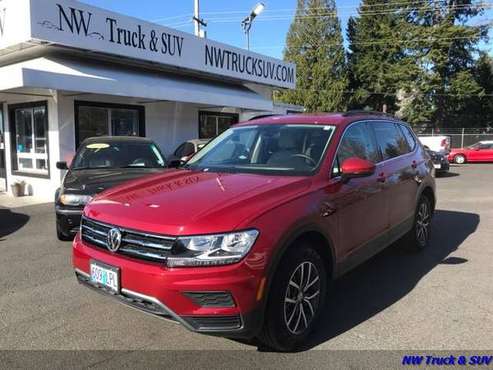 2019 Volkswagen Tiguan AWD 2 0T SE 4Motion Clean Carfax Local SUV for sale in Milwaukee, OR