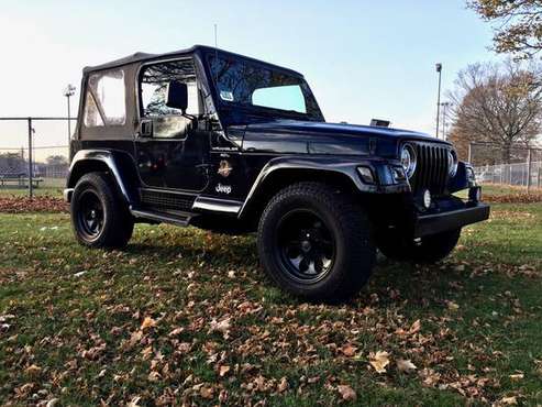Jeep Wrangler Sahara 4.0 Auto 124k Adult Owned, Looks New-Runs Exc.... for sale in Lynn, MA