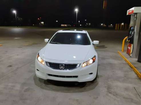 2010 Honda Accord coupe - cars & trucks - by owner - vehicle... for sale in Tallahassee, FL
