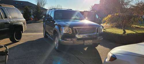 2008 Ford Explorer Eddie Bauer 4X4 - cars & trucks - by owner -... for sale in La Center, OR