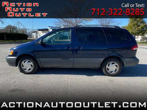 2001 Toyota Sienna LE - cars & trucks - by dealer - vehicle... for sale in Council Bluffs, NE