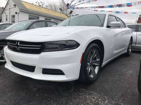 2015 Dodge Charger SE 4dr Sedan BUY HERE, PAY HERE Available! - cars... for sale in Ridgewood, NY